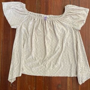 Francesca’s cream off the shoulder top (size small)